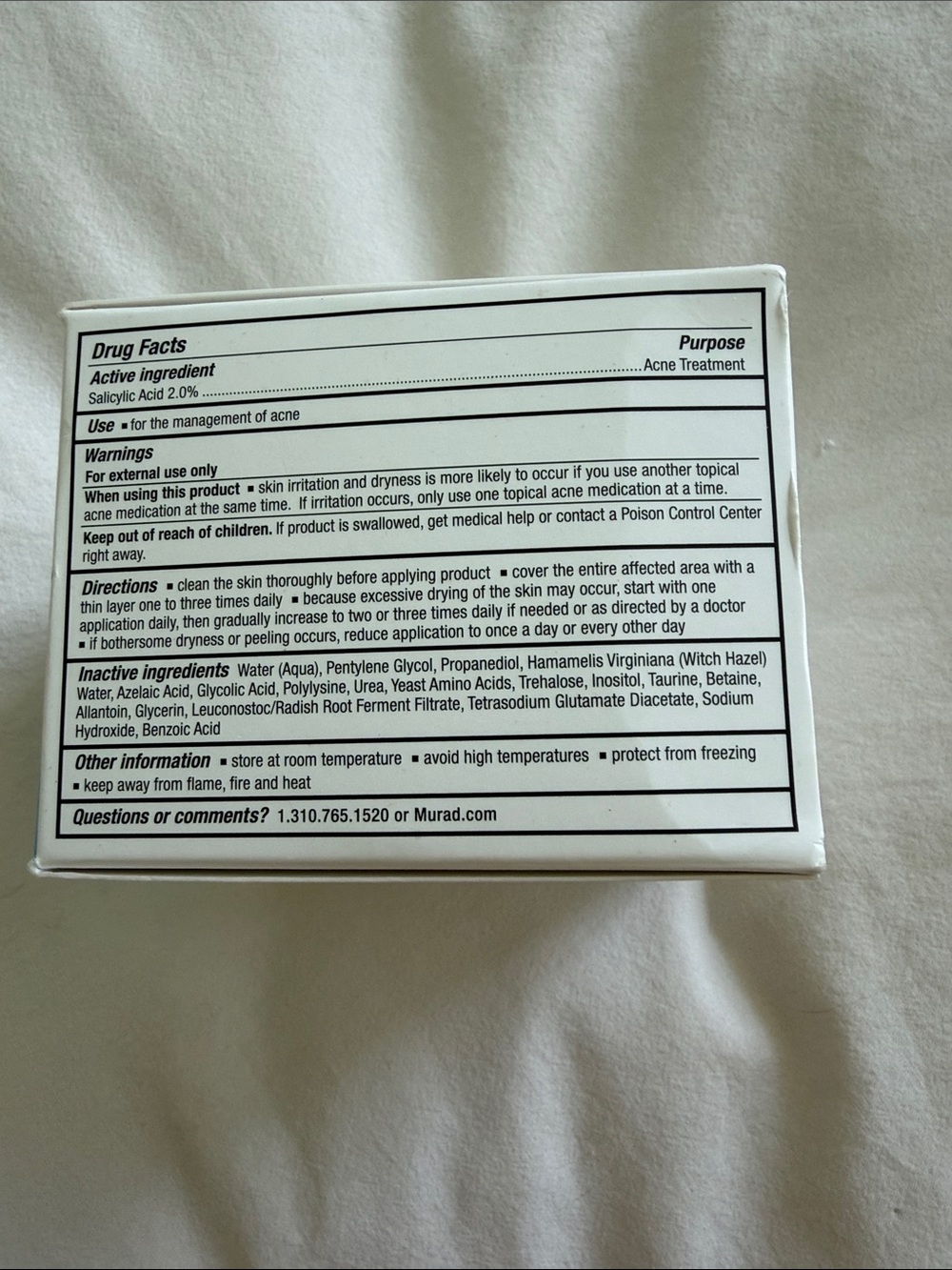 Murad Retexturizing Body Pads in blue and white - Picture 2 of 3